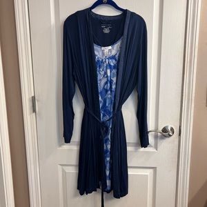 Blue robe & 2-gown combo